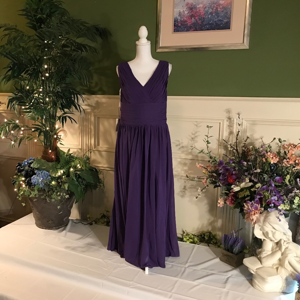 Long grape purple chiffon V-neck bridesmaid dress